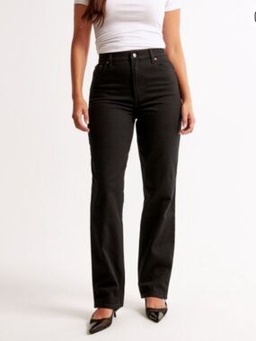 💜 - Abercrombie & Fitch - The ‘90s Straight Ultra High Rise Jeans